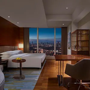 Grand Hyatt Manila Тагиг